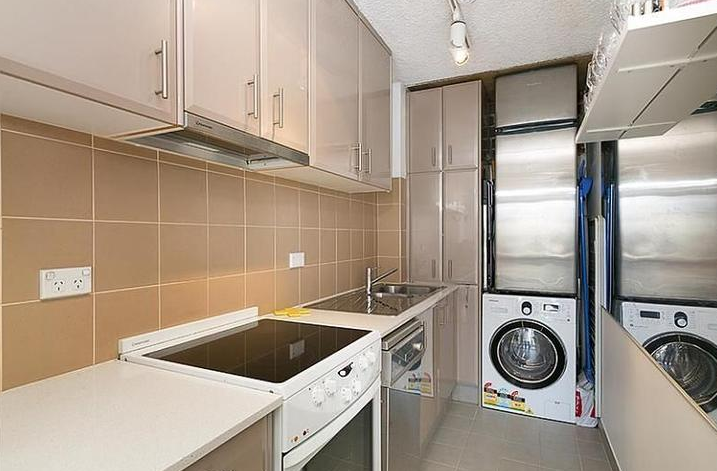 There’s something not quite right in the kitchen though… Photo: www.rent.com.au