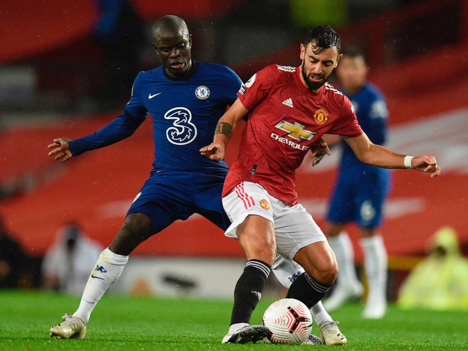 Manchester United midfielder Bruno Fernandes and Chelsea midfielder Ngolo Kante (POOL/AFP via Getty Images)