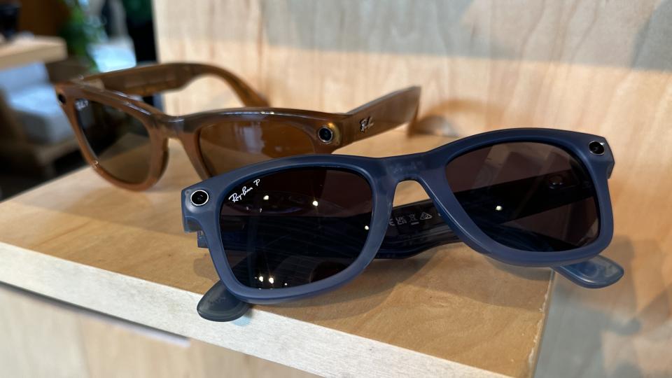 Ray-Ban Meta Smart Glasses