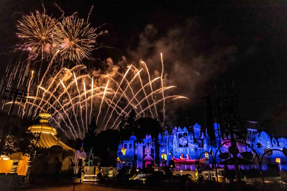 ‘Disneyland Forever’ at Disneyland Park, a firework show