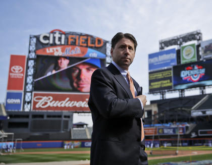 Pedro Martinez: Mets' Jeff Wilpon forced me to pitch while hurt - Sports  Illustrated