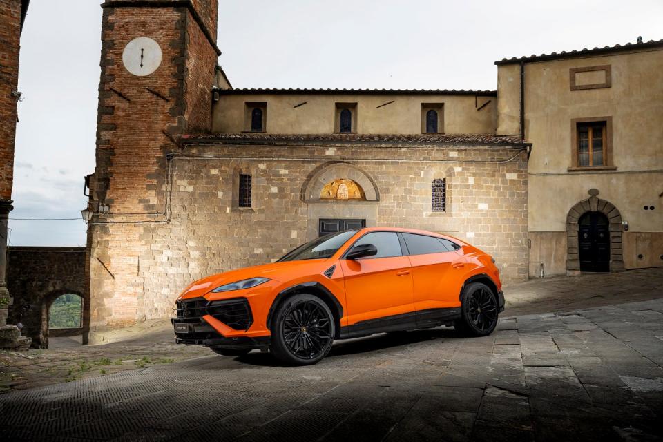 2025 lamborghini urus se phev hybrid