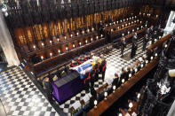 <p>Funeral do príncipe Philip, no Castelo de Windsor. Caixão na capela de São Jorge. Foto: Dominic Lipinski - WPA Pool/Getty Images</p> 