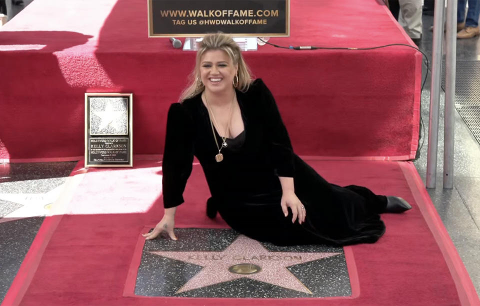 Kelly Clarkson with her new star on the Hollywood Walk of Fame. (Hollywood Walk of Fame)