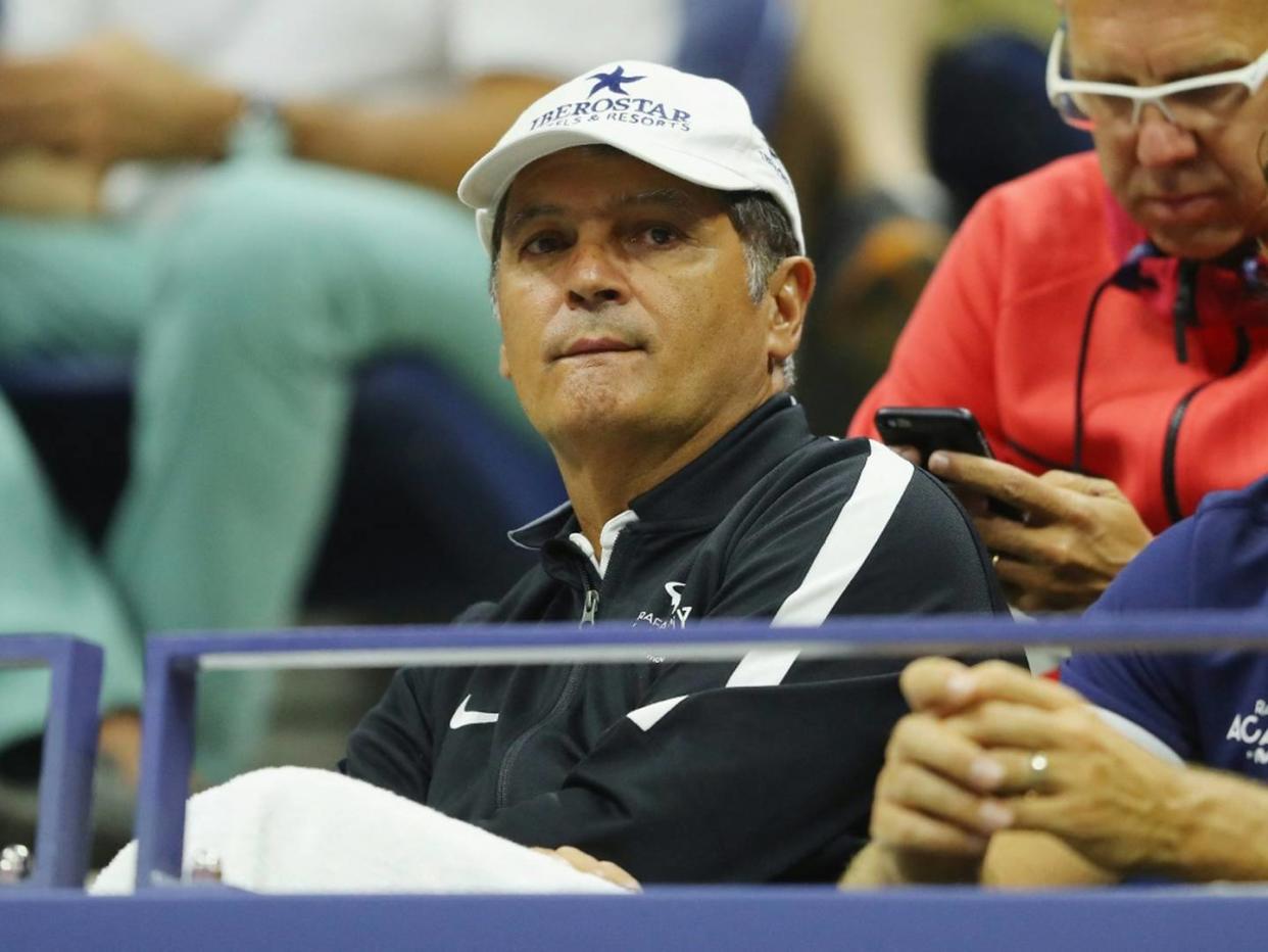 Toni Nadal coacht Auger-Aliassime