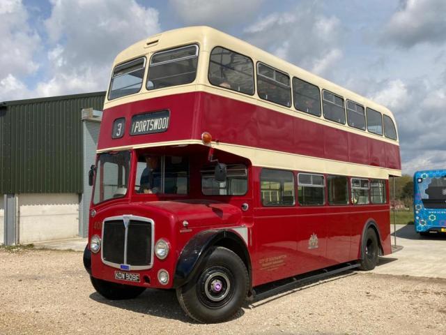 Bluestar takes on former First Bus Southampton depot - routeone