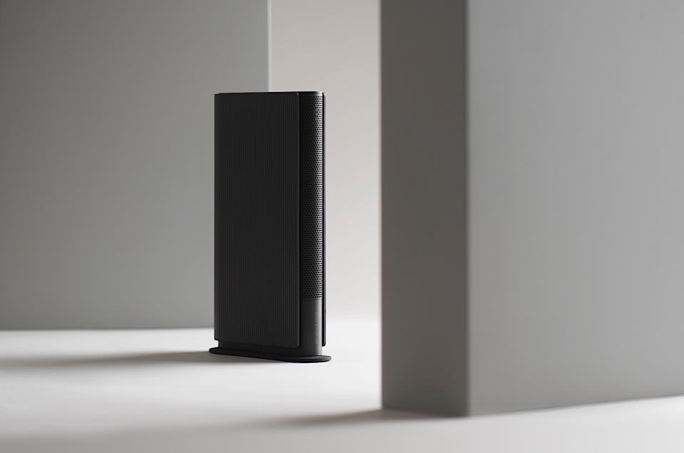 <p>With a design inspired by a book, Bang & Olufsen's Beosound Emerge is an impressively slim and full-featured speaker.</p> 