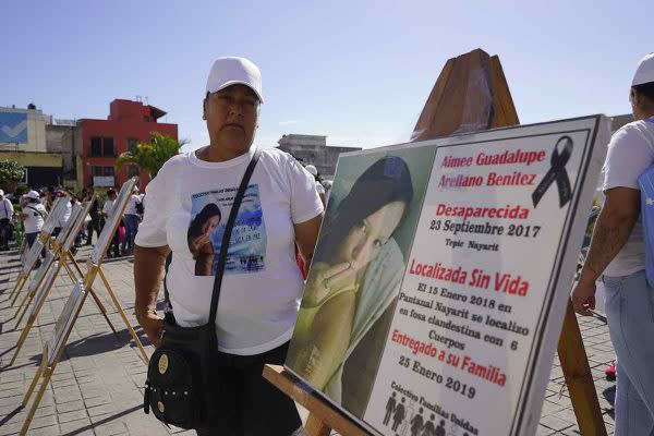 Familias de personas desaparecidas durante una de las manifestaciones que han realizado para exigir justicia. Foto: Christian Ruano 