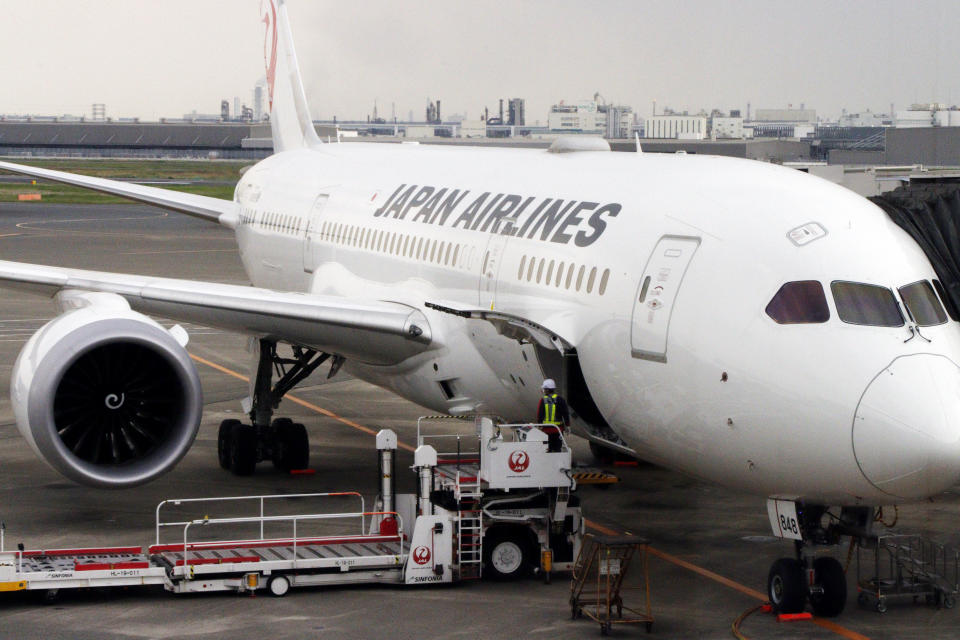 TOKYO, JAPAN - 2021/04/25: A Japan Airline (JAL) airplane seen at the Tokyo International Airport, commonly known as Haneda Airport in Tokyo. (Photo by James Matsumoto/SOPA Images/LightRocket via Getty Images)