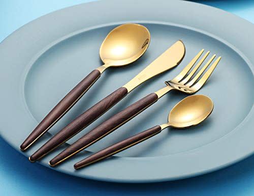 7) 24-Piece Flatware Set