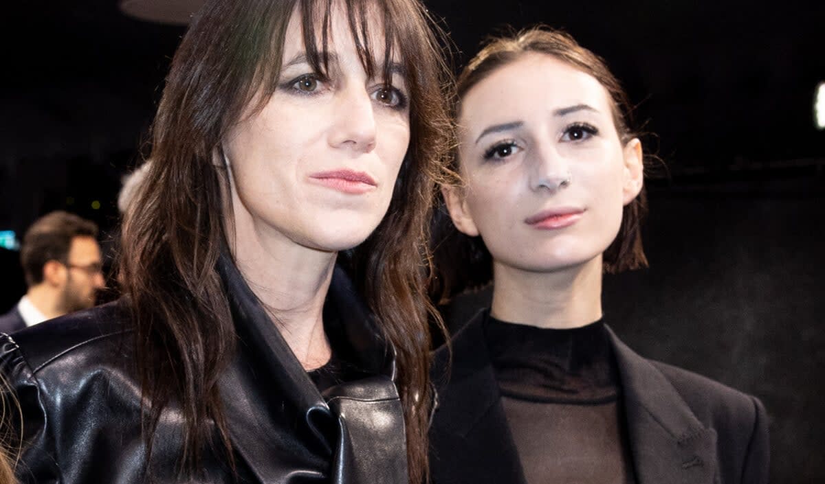 <p>Longtemps préservée par sa mère, Alice Attal se libère !</p>
<p>Charlotte Gainsbourg et sa fille Alice Attal - Arrivées à la 48ème cérémonie des César à l'Olympia à Paris. © Olivier Borde / Dominique Jacovides / Bestimage <br /><br /></p> - © BestImage, BORDE-JACOVIDES / BESTIMAGE