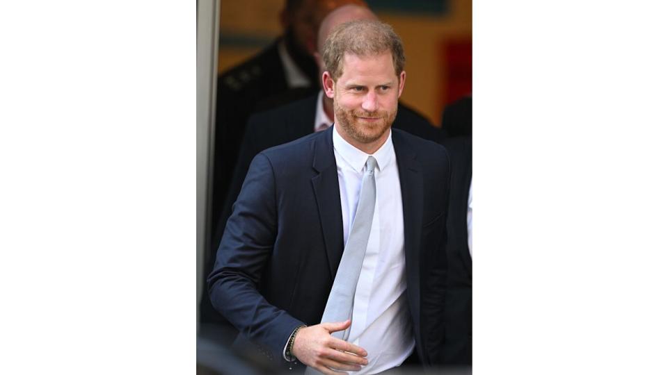 prince harry leaving court