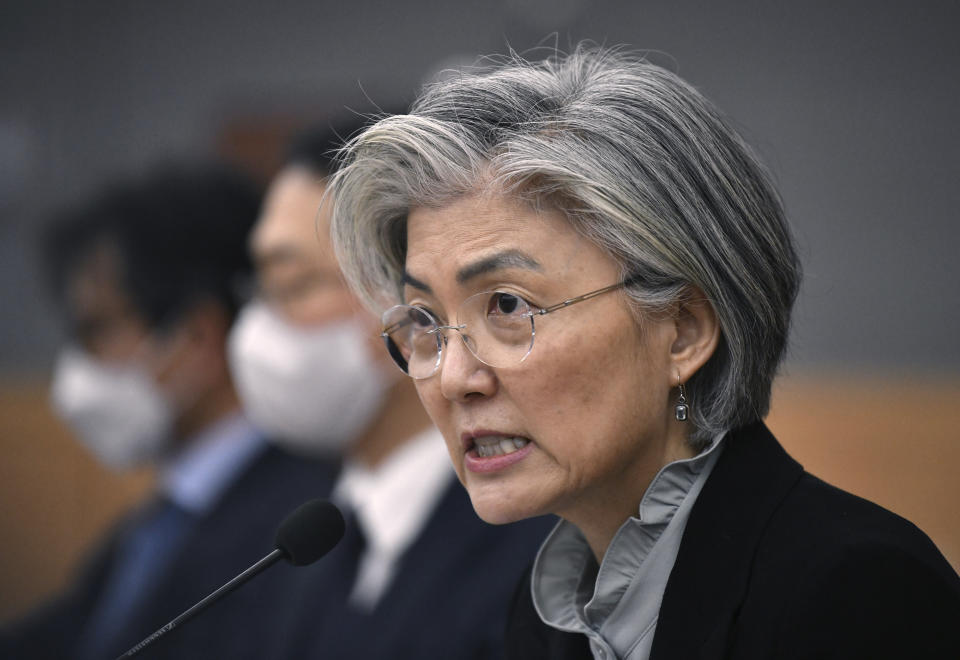 South Korean Foreign Minister Kang Kyung-wha speaks during a briefing for foreign diplomats on the situation of the COVID-19 outbreak in Korea, at the foreign ministry in Seoul Friday, March 6, 2020. (Jung Yeon-je /Pool Photo via AP)