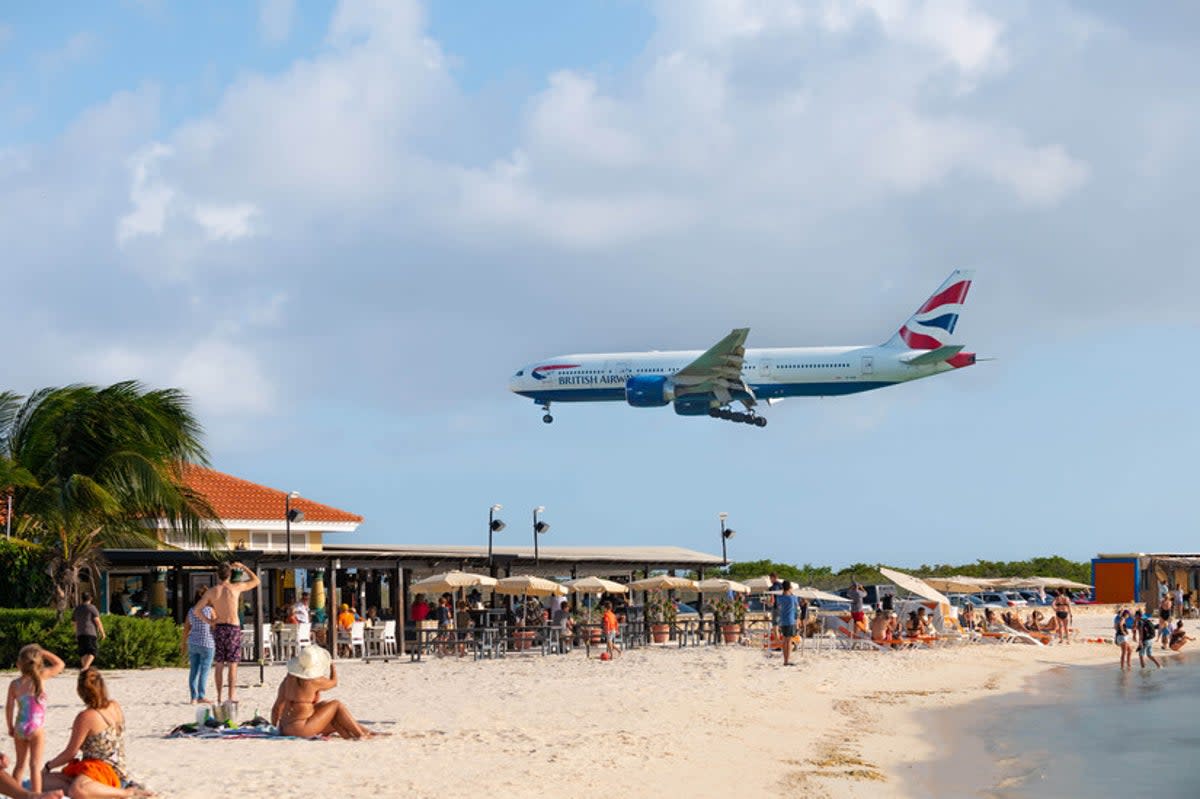Beach break: British Airways Boeing 777 touching down on the Caribbean island of Aruba (British Airways)