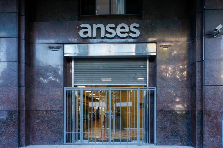 Los beneficiarios de la Anses pueden acceder a un descuento del 55% en el uso de la SUBE 