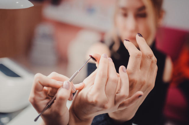 DIY: Make your own nail art detail brushes! 