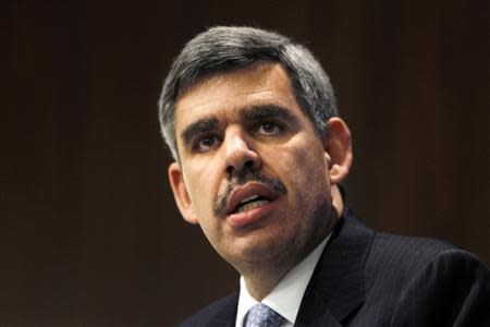 Mohamed El-Erian, chief executive of Pacific Investment Management Company (PIMCO), gives the keynote address at the Symposium on Interest Rate Risk Management in Arlington in this January 29, 2010 file photo. REUTERS/Jason Reed/Files