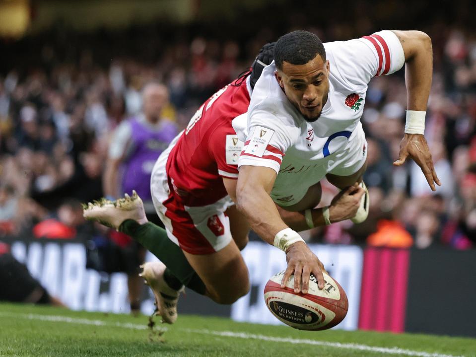 Anthony Watson’s well-taken score is the only try of the first half so far (Getty Images)