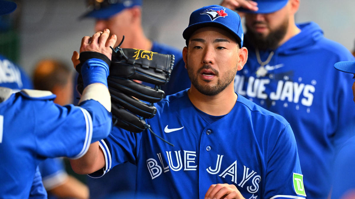 Yusei Kikuchi of the Toronto Blue Jays pitches against the Los News  Photo - Getty Images