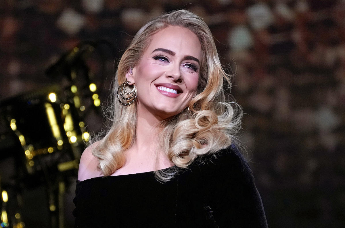 Adele Kicked Off Her Vegas Residency in Showgirl Style