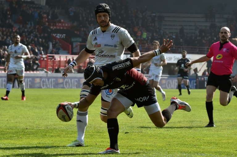 Toulouse jumped into an early lead with a try by South Africa winger