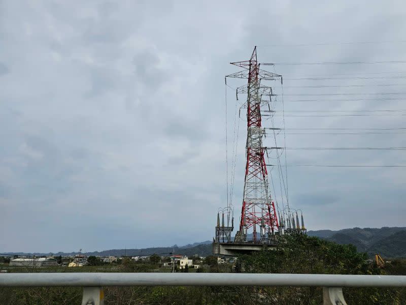 ▲針對這次電價審議結果出爐，產業高壓以上用電大幅調高17%，中華民國全國工業總會今（17）日表示遺憾。（圖／NOWnews資料照片）