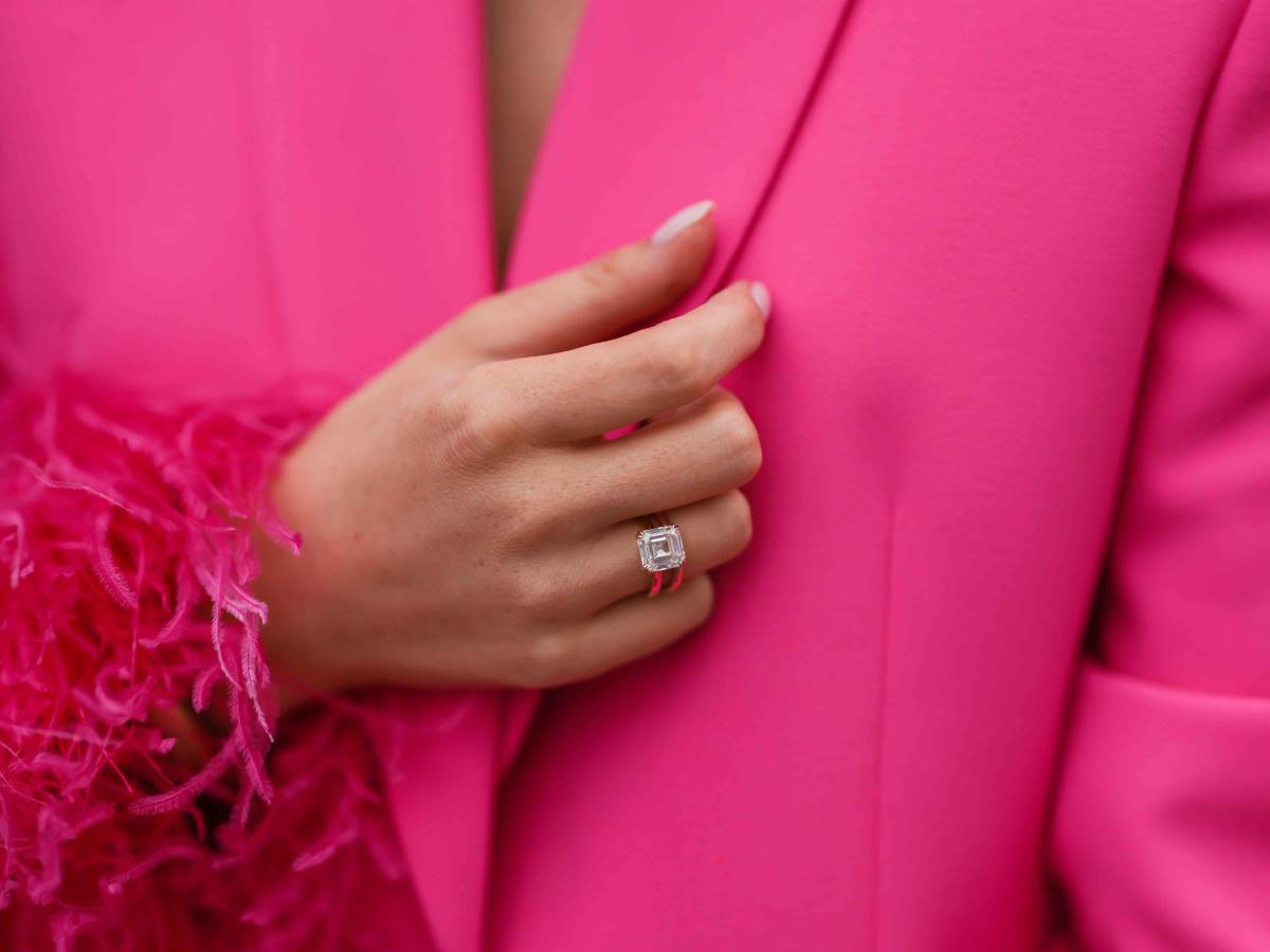 The 10 Biggest Sparkliest Engagement Ring Trends Of 2023