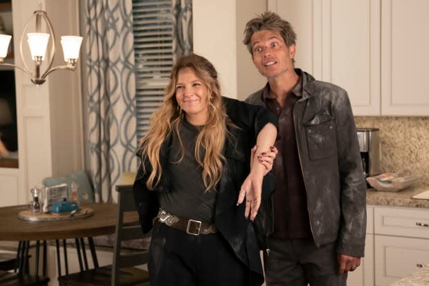 Sheila (Drew Barrymore) and Joel (Timothy Olyphant) in season 3 of 'Santa Clarita Diet.' Photo: Saeed Adyani/Netflix