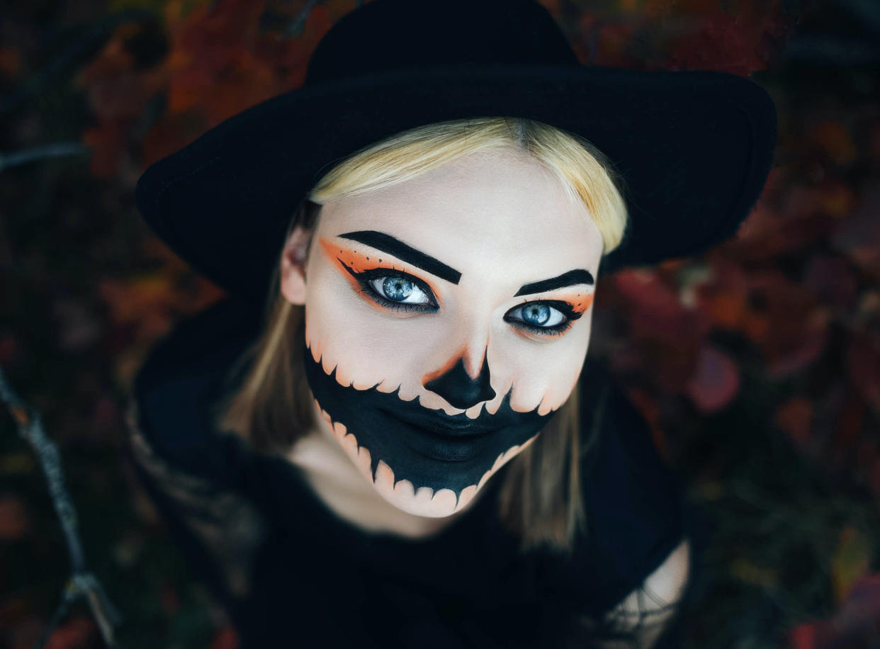 Pour Halloween, on réalise son plus beau maquillage. (Photo : Getty Images)