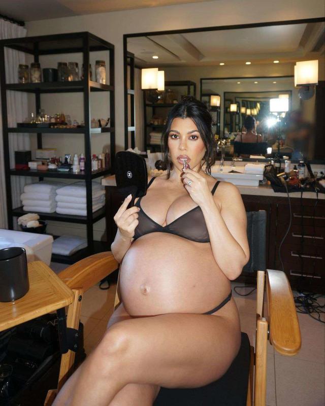Kourtney Kardashian reveals slimming secret as she flashes Spanx at family  lunch