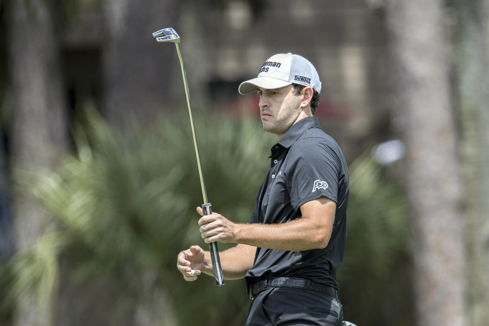 CORRECTS TO PATRICK CANTLAY NOT SCOTTIE SCHEFFLER - Patrick Cantlay watches his putt on the second green during the final round of the RBC Heritage golf tournament, Sunday, April 16, 2023, in Hilton Head Island, S.C. (AP Photo/Stephen B. Morton)