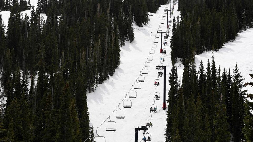 Loveland Ski Area has it's last day of skiing for the 2016/2-17 season.