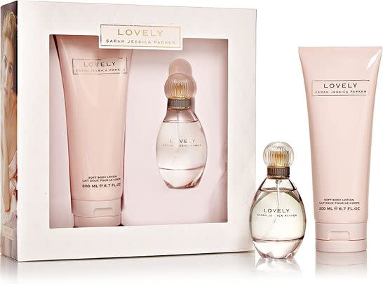 Save a whopping 63% off this Sarah Jessica Parker Lovely perfume and body lotion