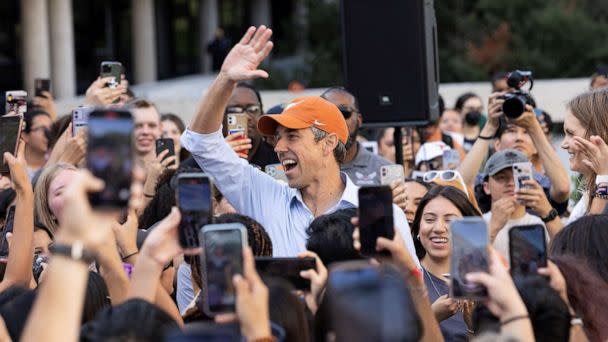 PHOTO: Candidate for Texas Governor, Beto O'Rourke, attends a rally at the LBJ Library at the University of Texas as he kicks off a 15-college visit ahead of the midterm elections in Austin, Texas, Sept. 26, 2022.  (Nuri Vallbona/Reuters)