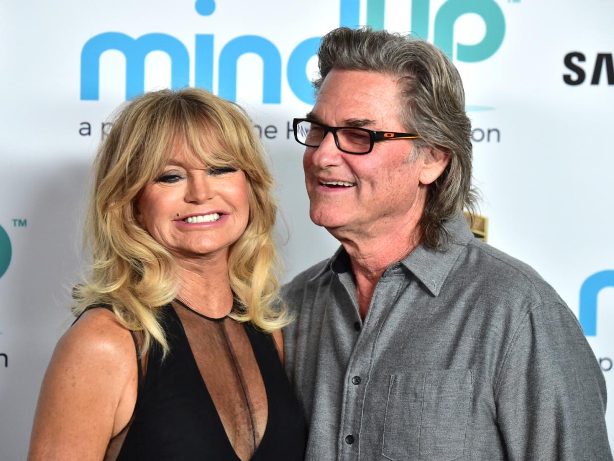 Goldie Hawn Had the Perfect Response When Asked Why She Isnt Married To Longtime Love Kurt Russell photo picture