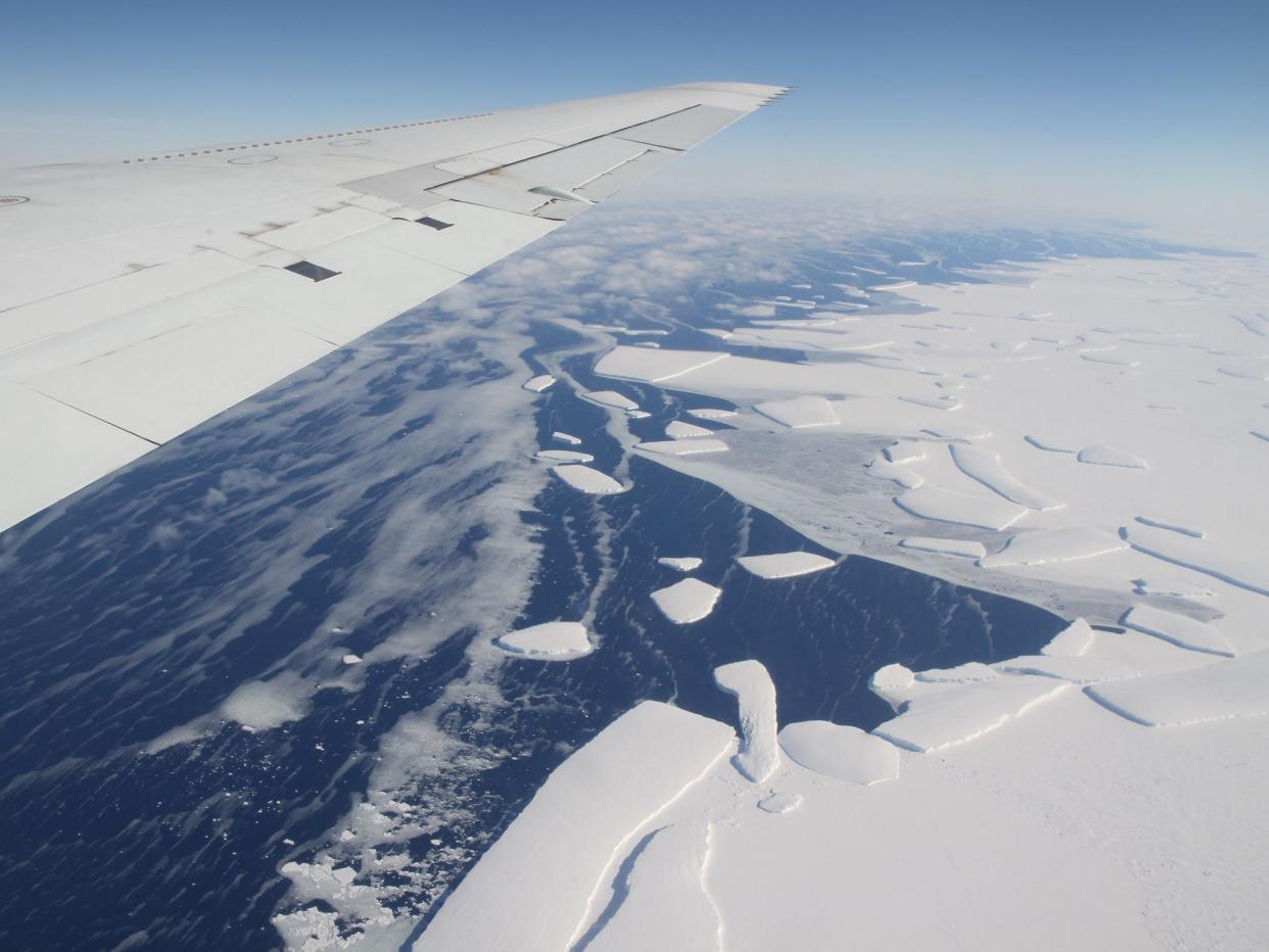 antarctica melt plane