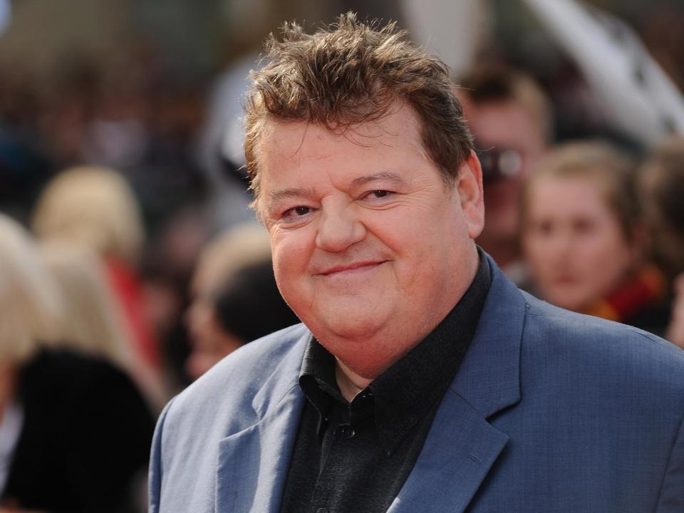 Robbie Coltrane: What is osteoarthritis, what are the symptoms and can it be treated?