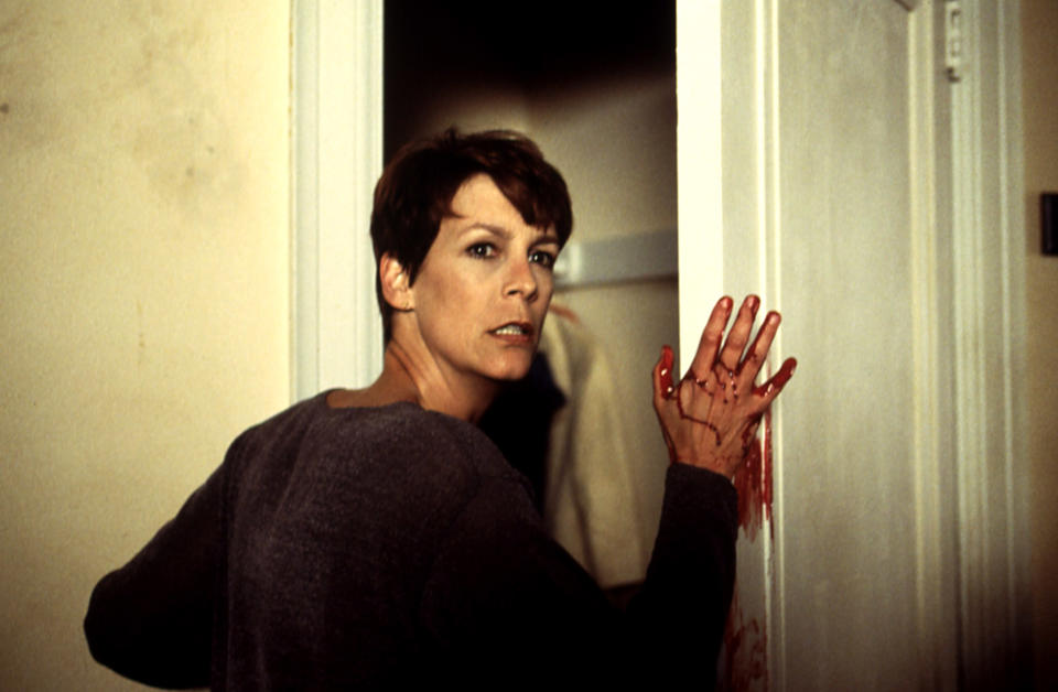 Jamie Lee Curtis as Laurie Strode in <i>Halloween H20: 20 Years Later</i>. (Photo: Everett Collection)