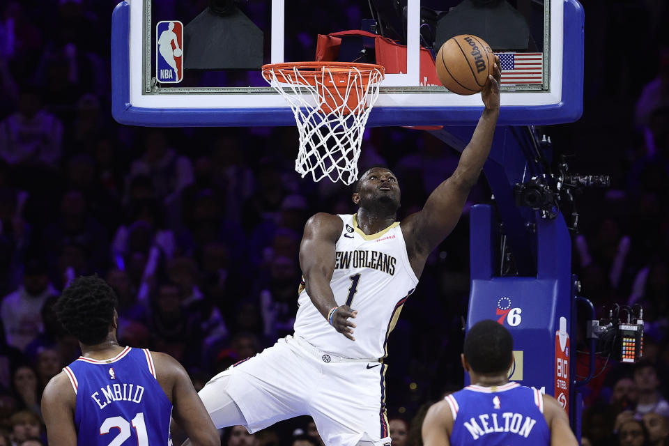 New Orleans Pelicans forward Zion Williamson goes to the hoop against the Philadelphia 76ers at Wells Fargo Center in Philadelphia, on Jan. 2, 2023. (Photo by Tim Nwachukwu/Getty Images)