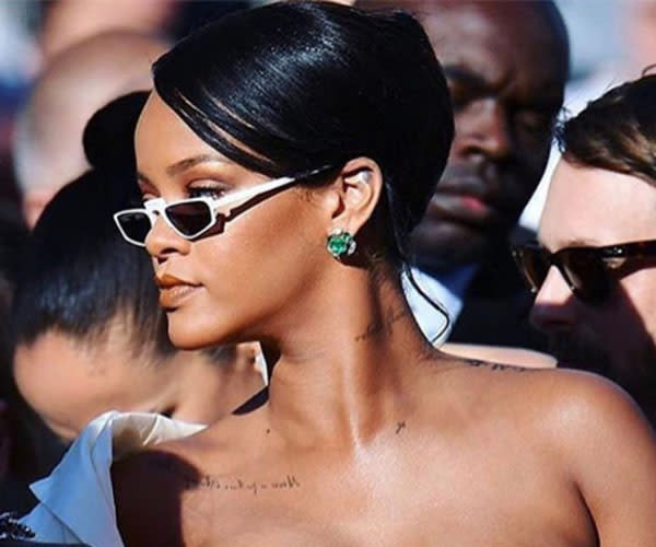 Rihanna avec un chignon