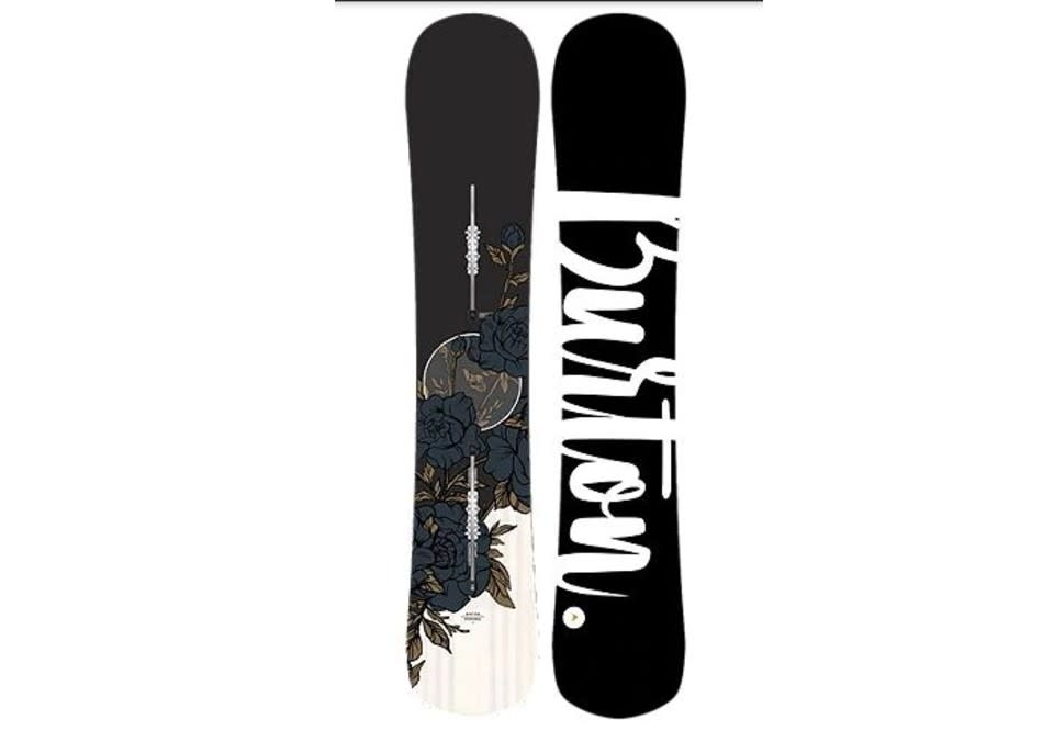 Burton Hideaway Women's Snowboard 2020/21. (Image via Sport Chek)