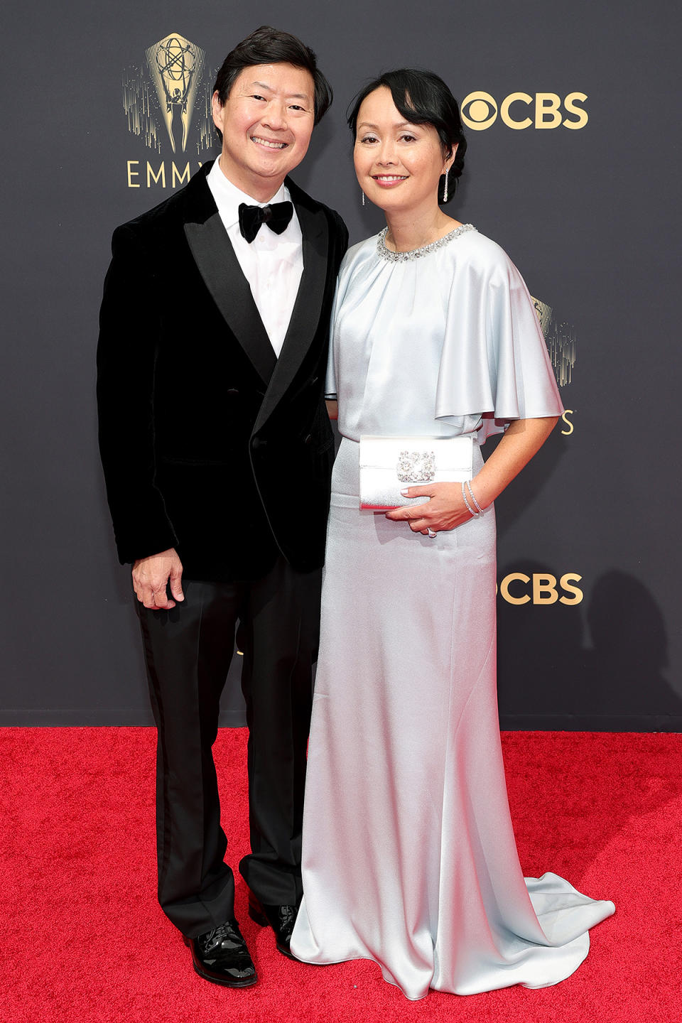 <p>Actor Ken Jeong and wife Tran cleaned up well for the red carpet, with Ken looking dapper in a velvet tux and Tran shimmering in silver. </p>