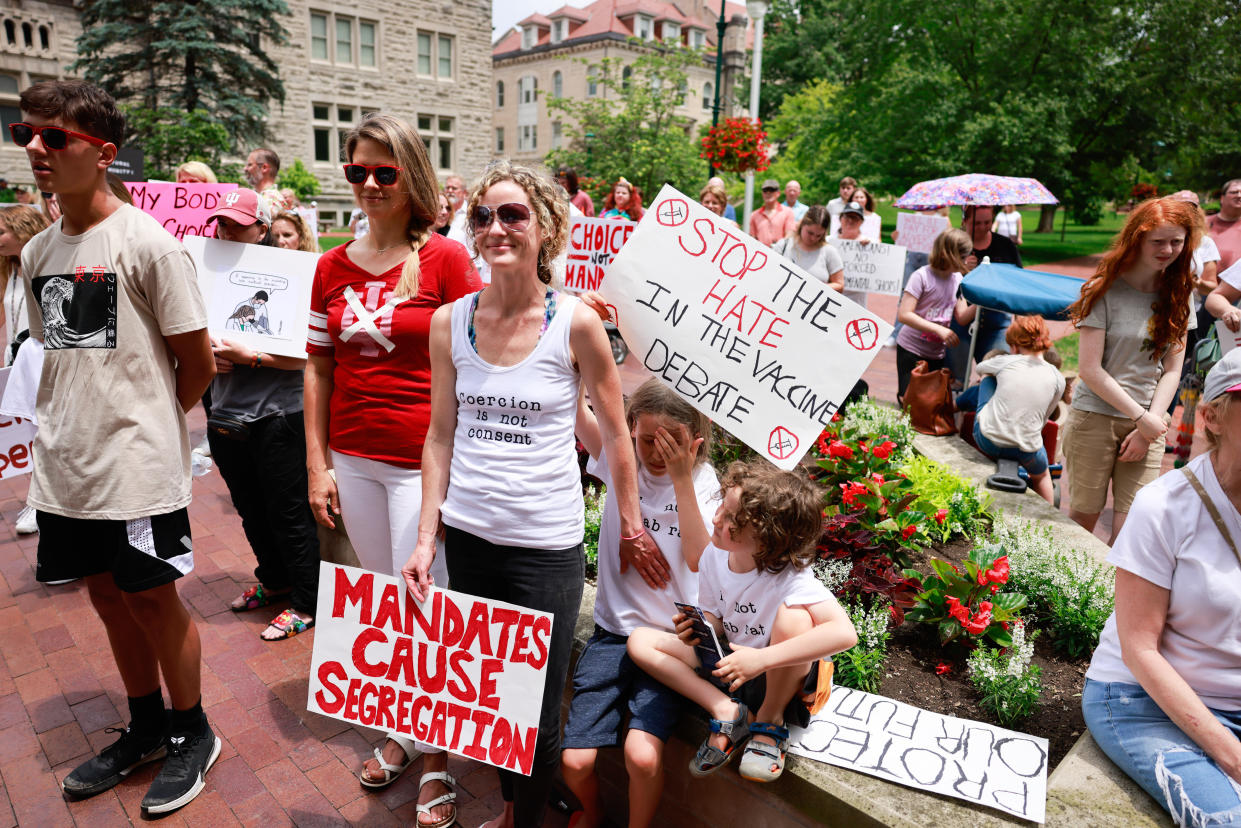 Anit-vaxx protesters 