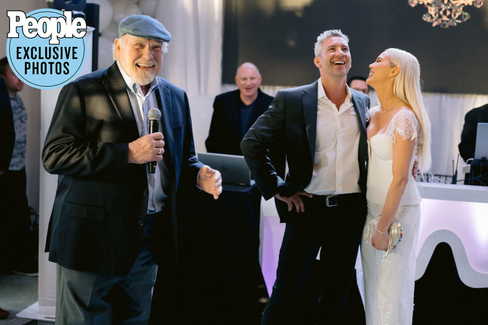 <p>Terry Bradshaw captivated the guests with a sweet and funny speech about the happy couple. </p>