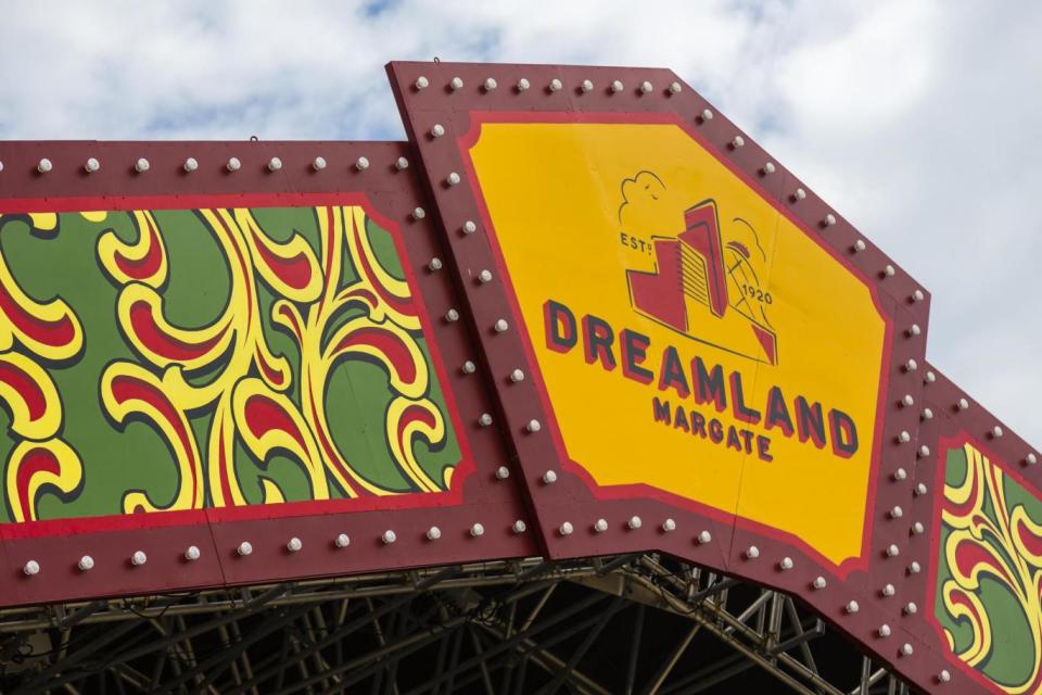 Famous bands have played on Dreamland's main stage (Dreamland)