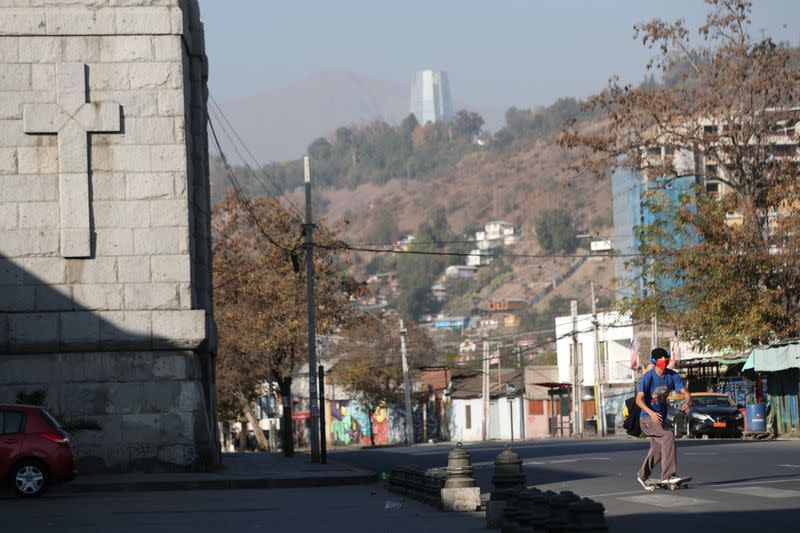 Cemeteries closed for mother's day due to the coronavirus disease (COVID-19) in Santiago