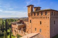 El alojamiento pone a disposición de los huéspedes la posibilidad de pasear a caballo, rodar con bicicletas de montaña o alquilar una Vespa o un Fiat 500.(Foto: <a href="http://www.airbnb.es/rooms/5167037?source_impression_id=p3_1562922986_ZZdPIX49IEBexMWs" rel="nofollow noopener" target="_blank" data-ylk="slk:Airbnb;elm:context_link;itc:0;sec:content-canvas" class="link ">Airbnb</a>).