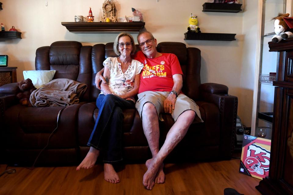 Maggie Munoz gave her ex-husband a kidney 14 years ago. Now, she needs a transplant, and her current husband, Jeff Walters, left, plans to be the donor.
