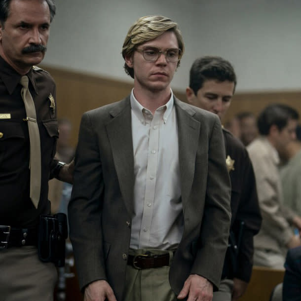 best pop culture halloween costume, Monster: The Jeffrey Dahmer Story