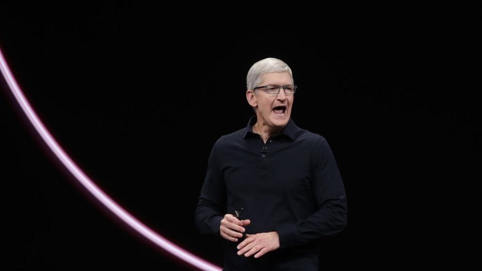 Apple-Chef Tim Cook spricht auf der Apple-Entwicklerkonferenz WWDC. Foto: Jeff Chiu/AP/Archiv